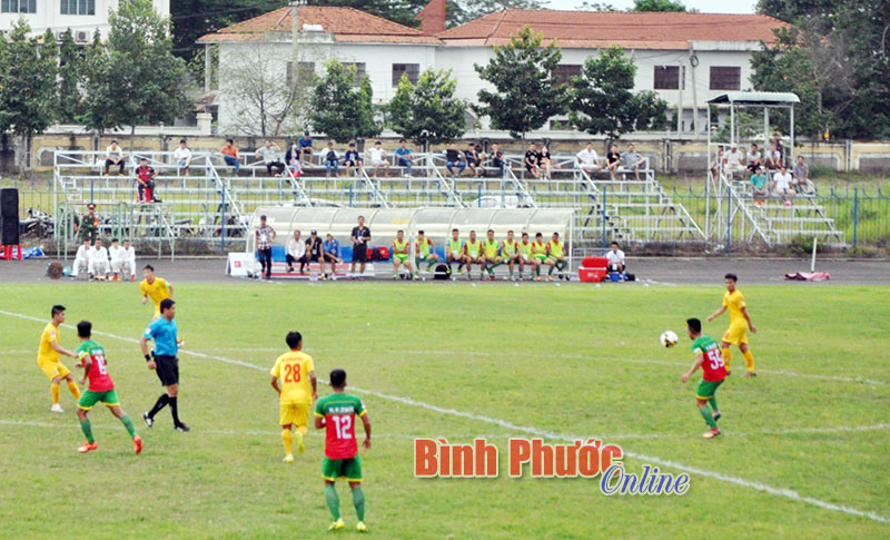 Bình Phước giành chiến thắng 1-0 trước Công an Nhân dân
